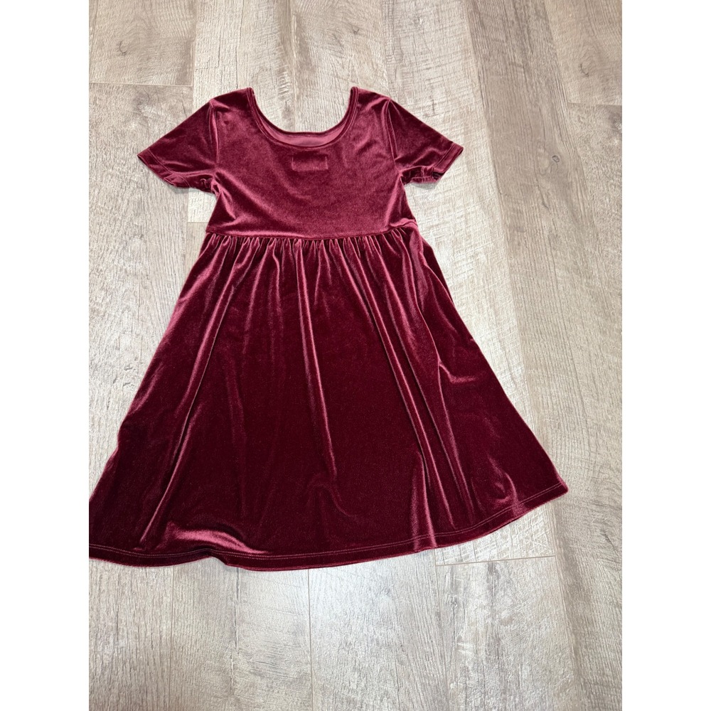 Old Navy Fit & Flare Short-Sleeve Red Wine Velvet Dress for Girls, Size M (8) - Picture 3 of 10